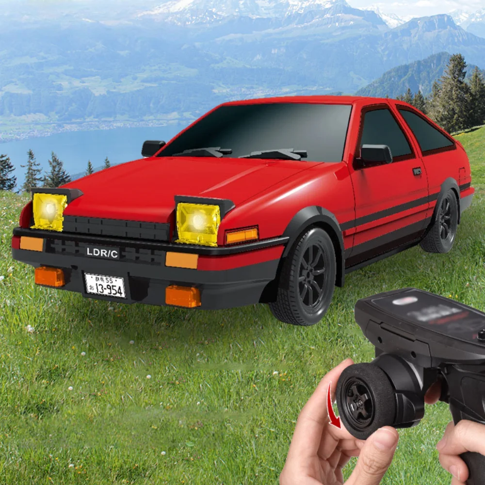 LDRC LD1801 AE86 1:18 ラジコン ドリフトカー ジャイロ搭載、LED、2.4Gリモコン、タイヤ付き、RCカー 子供向けおもちゃ ギフト