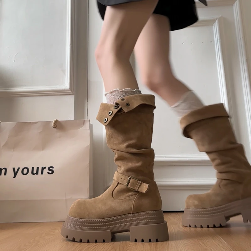 Retro Ruched Leather Long Boots for 2026 Winter, Fashionable and Versatile Style Round Head Platform Thick-soled Women's Boots