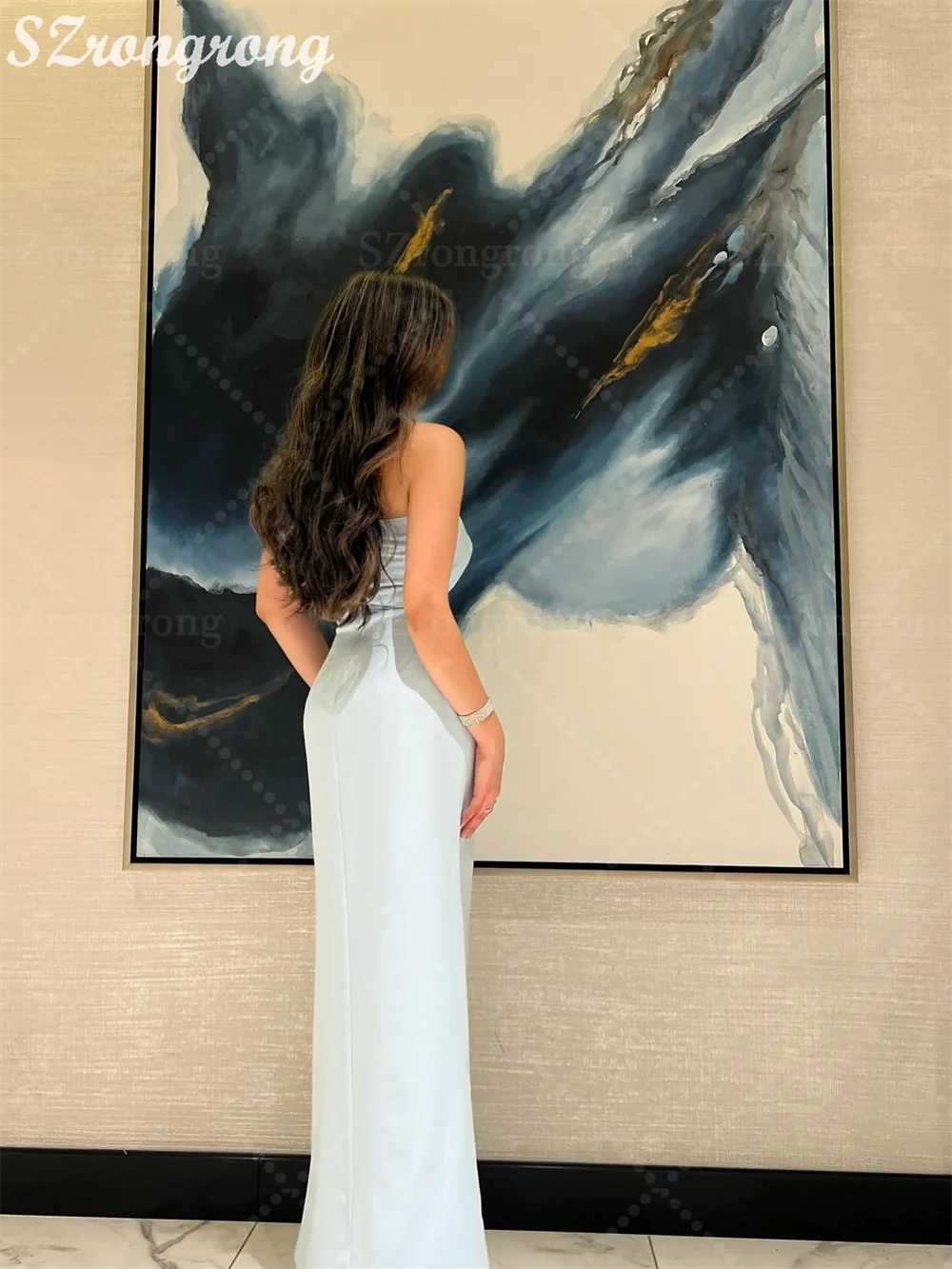 فستان حفلات مسائية بسيط مصنوع حسب الطلب بكتف واحد مطوي عالي الجودة بطول الأرض بدون ظهر فستان زفاف للحفلات الراقصة