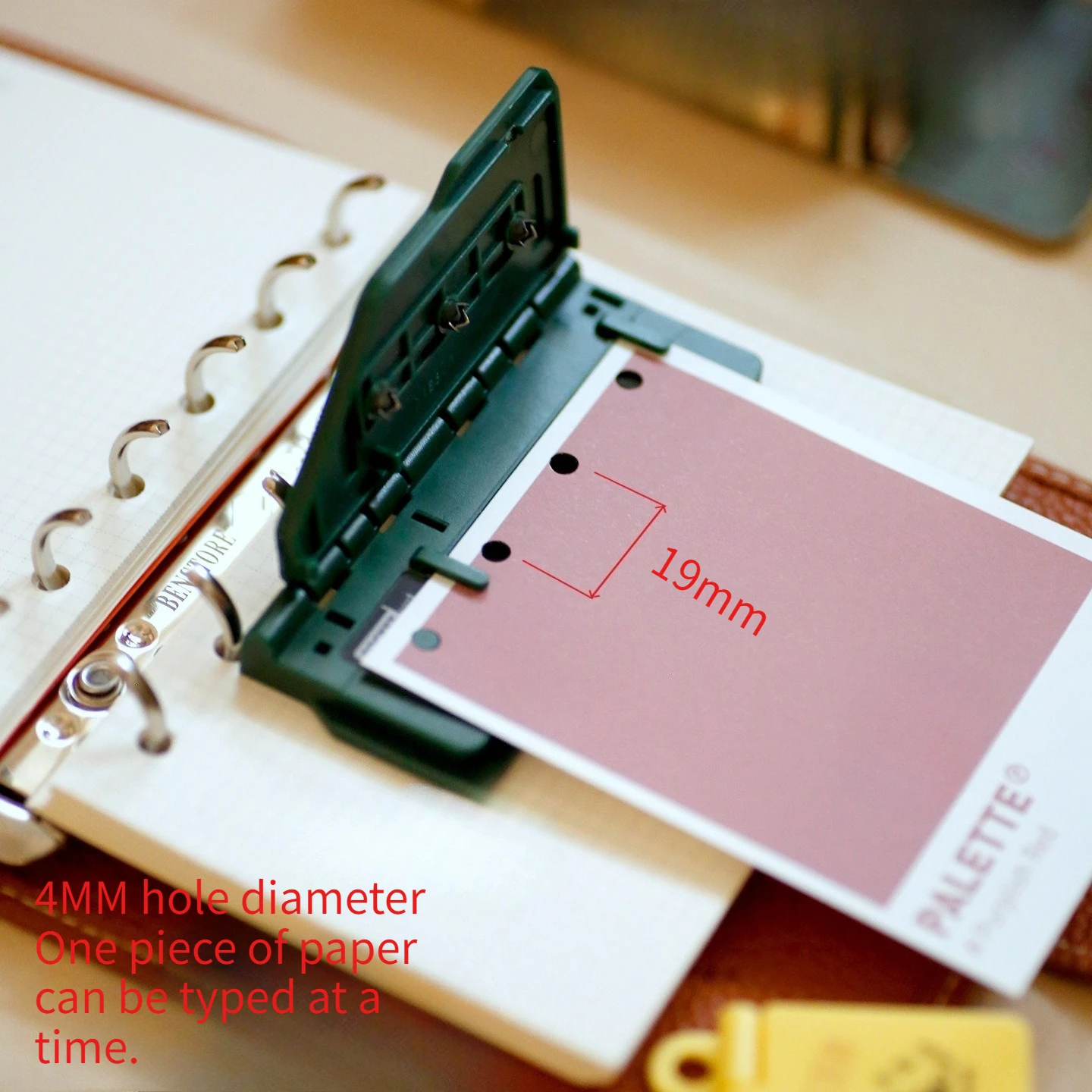 Card Punch 3-hole 4mm Loose-leaf Notebook M5/A7/A6 with Hanging Holes Can Be Put Into Loose-leaf Storage Portable Punch.