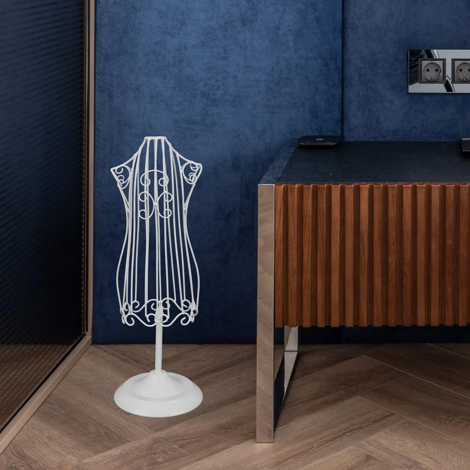 Espositore in ferro per vestiti per animali domestici Robusto appendiabiti per gatti Abbigliamento per cuccioli Forma di vestiti Espositore per vestiti Manichino Torso