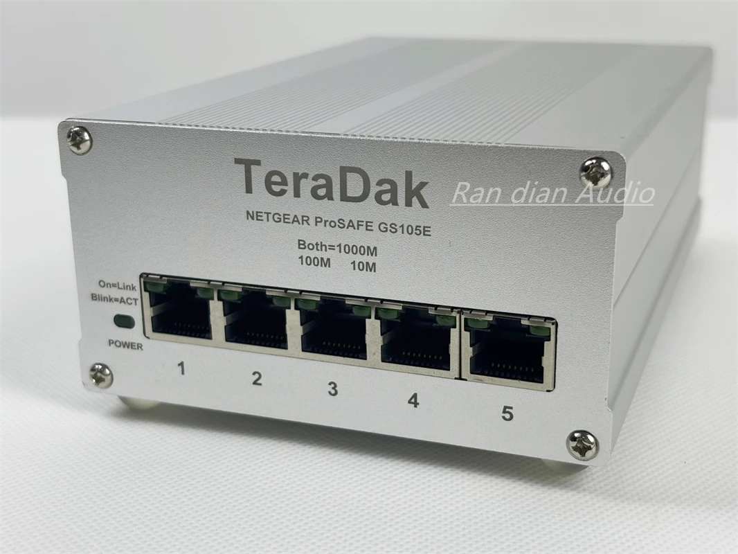 High-end TeraDak Netgear GS105E 5-port 1000M Gigabit Network Management Switch Magic Upgrade OCXO Crystal Oscillator