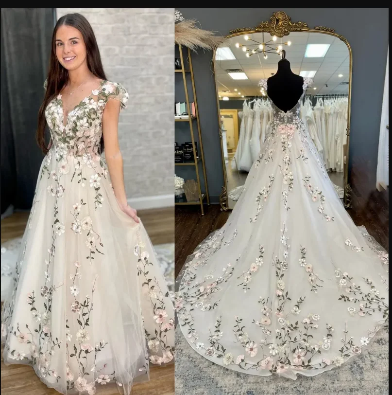 Abito da sposa in pizzo ricamato colorato Manica ad aletta 2026 Scollo a V profondo abiti da sposa Beach Garden Castle Outdoor Boho Sposa