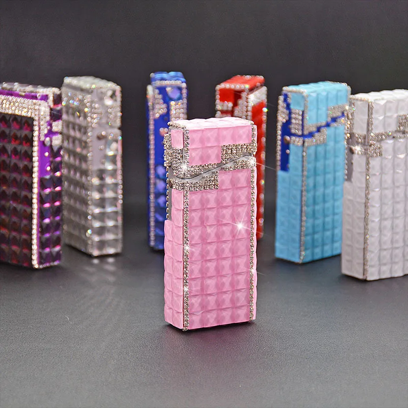 Flash Diamond Cigarette Case for 20 Slim Cigarettes Handmade Rhinestone Bling Shiny Cigarette Storage Box Holder Smoking Tools