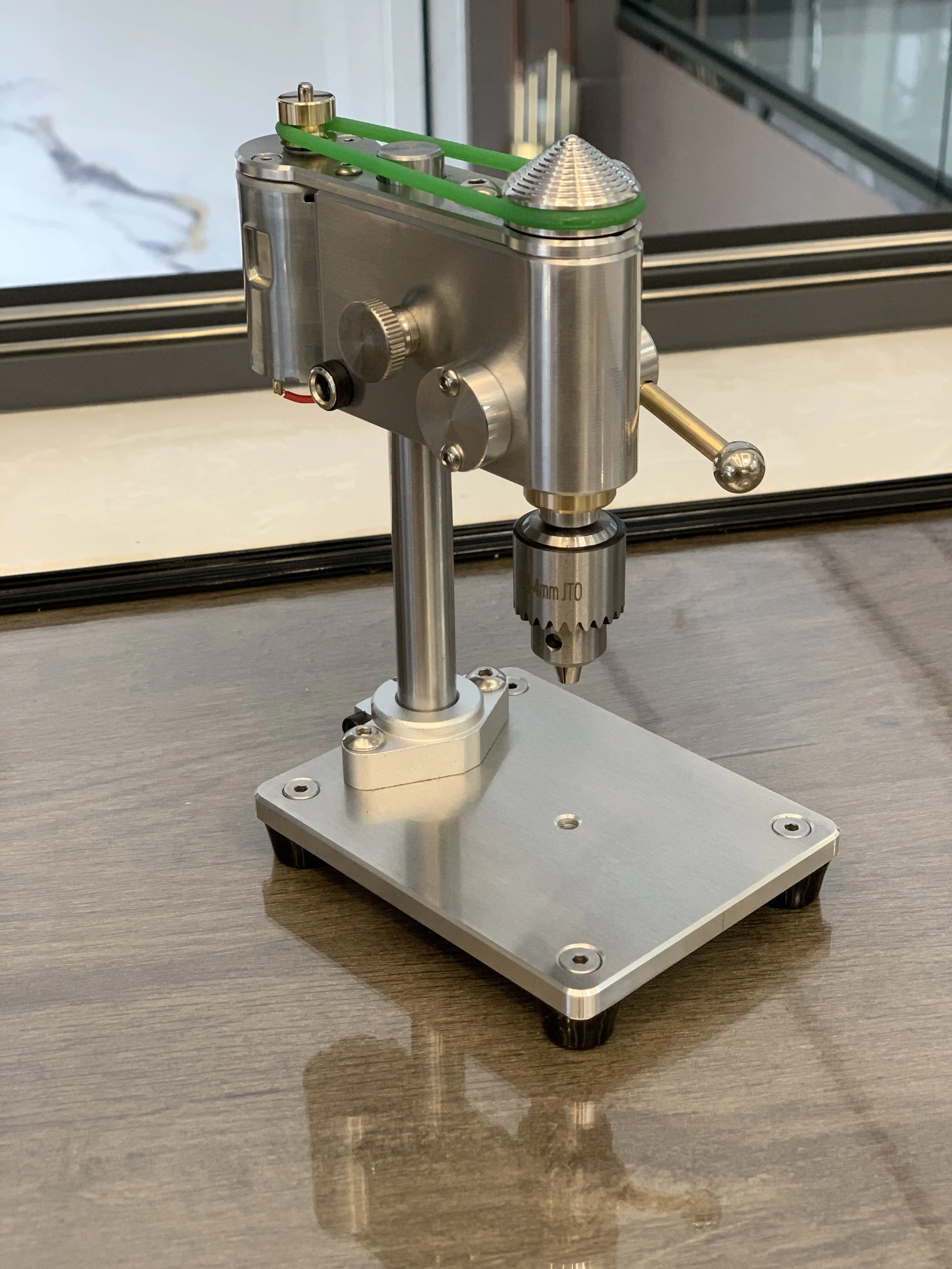 Miniature, mini clock drill three chuck/fixed shank chuck