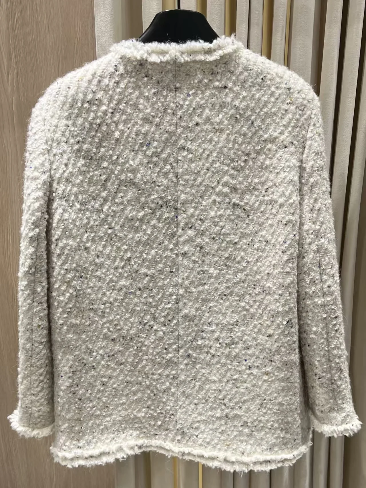 Early autumn new mixed color coarse tweed crystal decoration buckle four pocket rough edge loose silhouette short jacket