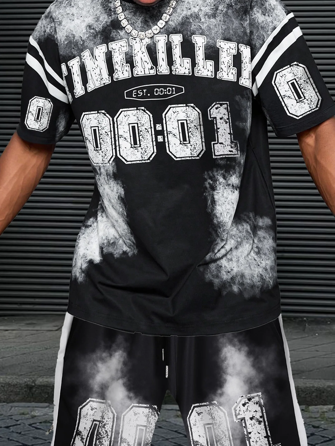 

Men's American Streetwear Set, Vintage Distressed Number Print T-Shirt & Side Stripe Shorts 3