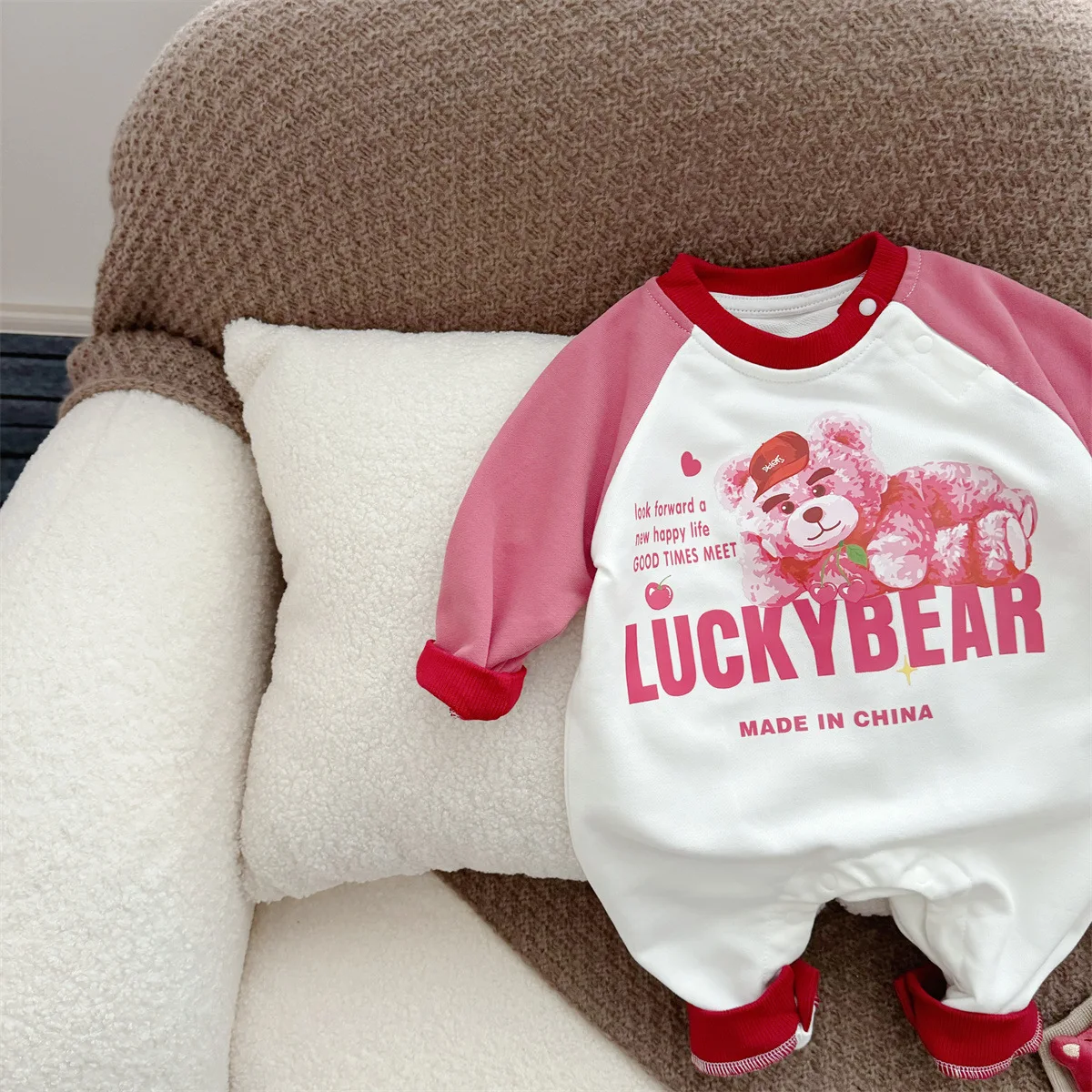 Spring and Autumn Disney New Cartoon Lotso Baby Clothes Red Baby Bear Jumpsuit Go Out Wear Cotton Soft Long-sleeved Clothes