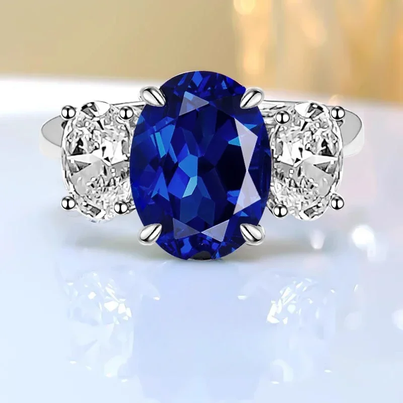 

Fashionable and Luxury Artificial Blue Three Stone 925 Sterling Silver Ring Set with High Carbon Diamond Wedding Jewelry