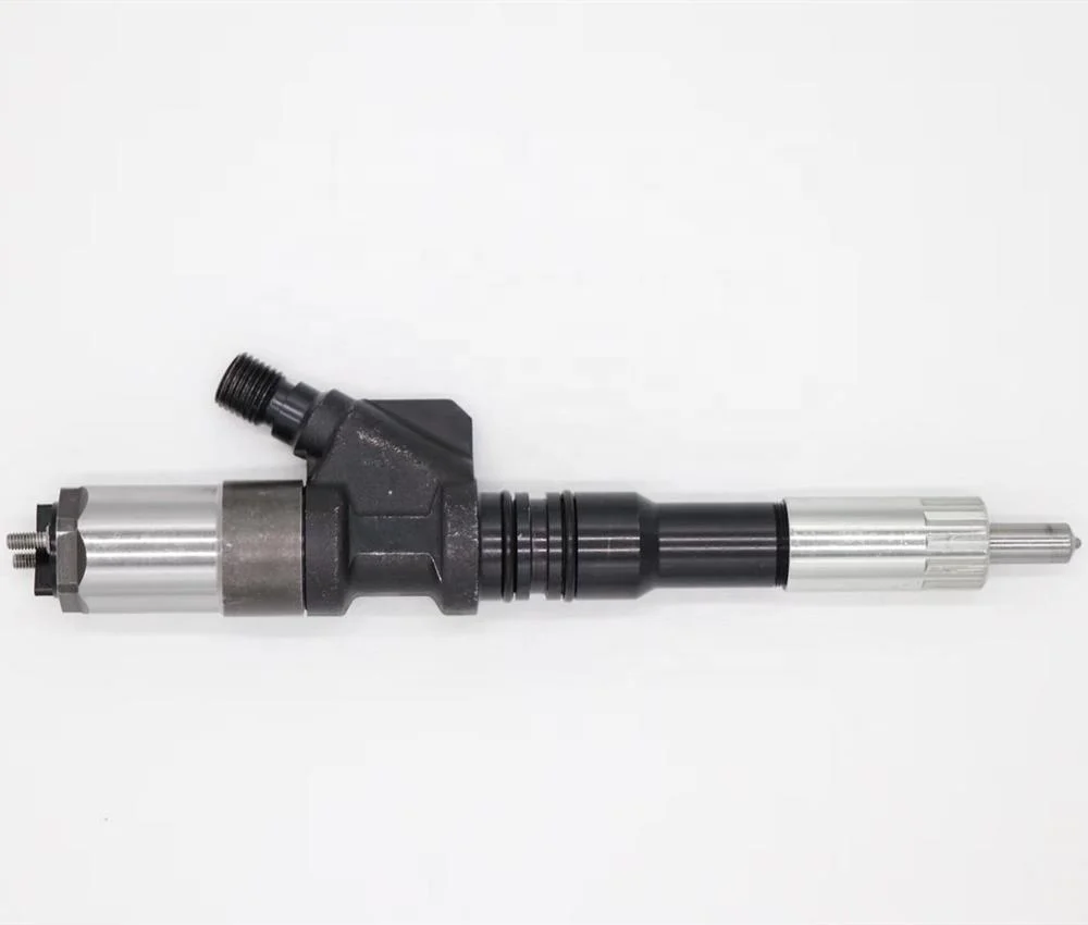 

Common Rail Diesel Fuel Injector 095000-1210 6156-11-3300 6156-11-3301 095000-1211 For Komatsu SA6D125E PC400-7 PC450-7