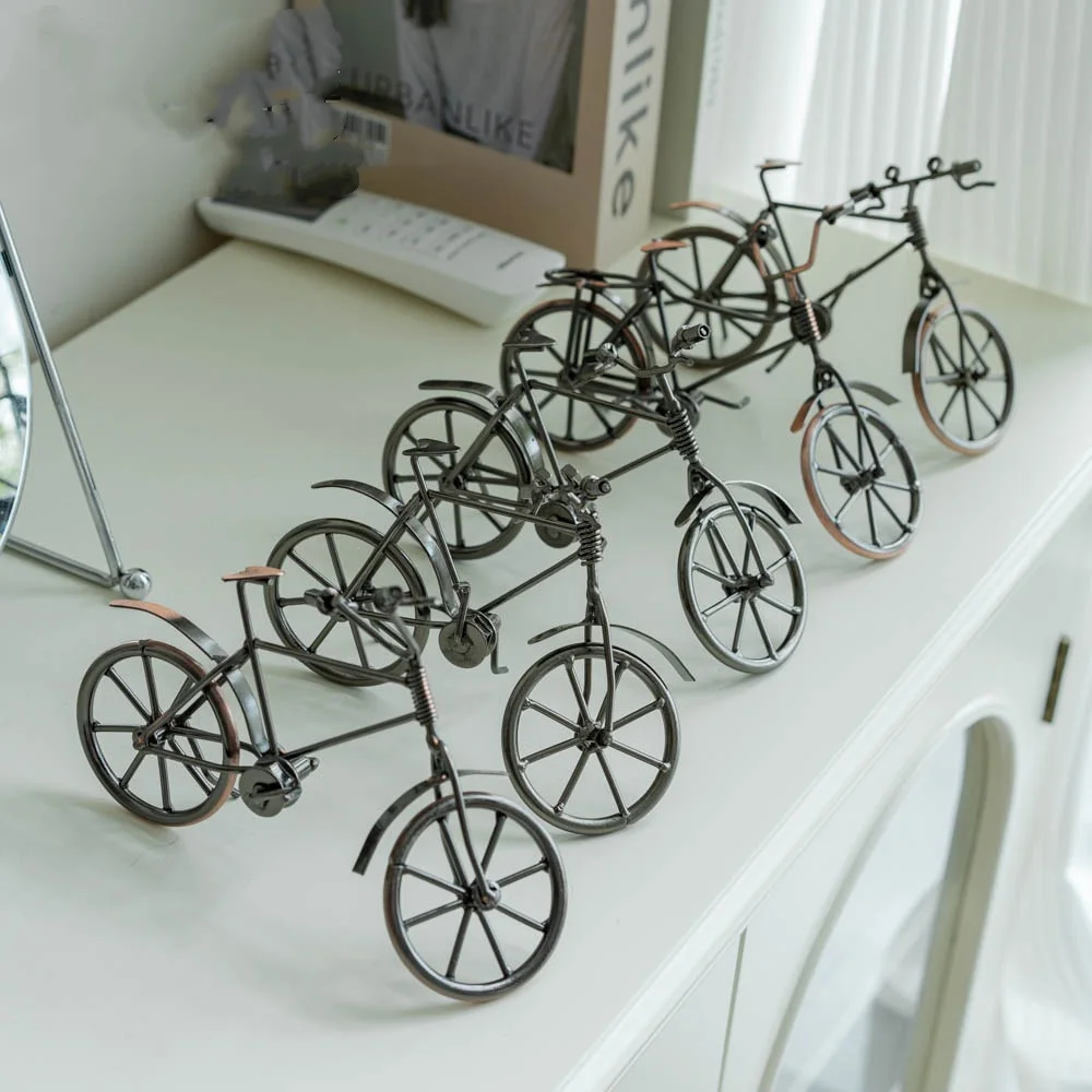 Iron Art Mini Bicycle Model Tourism Nostalgia Crafts Retro Living Room Entrance Office Desktop Decoration Decorative Figurines
