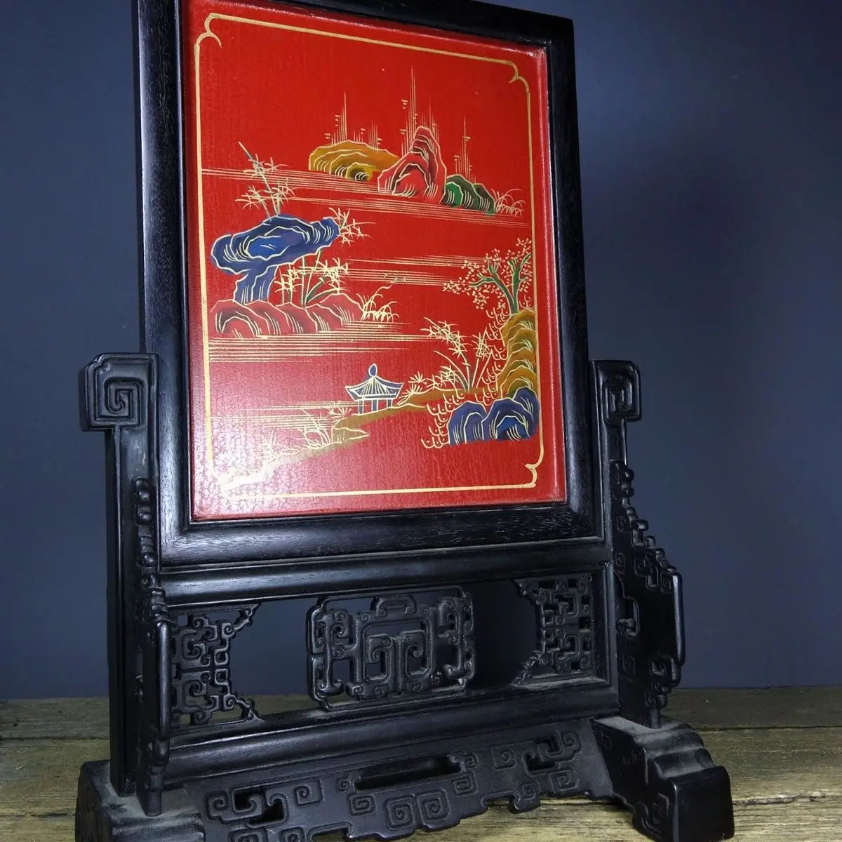 Red sandalwood lacquer Duobao screen ornament length 30cm width 16cm height 45cm