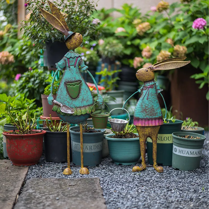 Rabbit Figurine Animal Couple Long Ears Outdoor Iron Art Flower Pot Garden Decoration for Outdoor Courtyard Decoration Home
