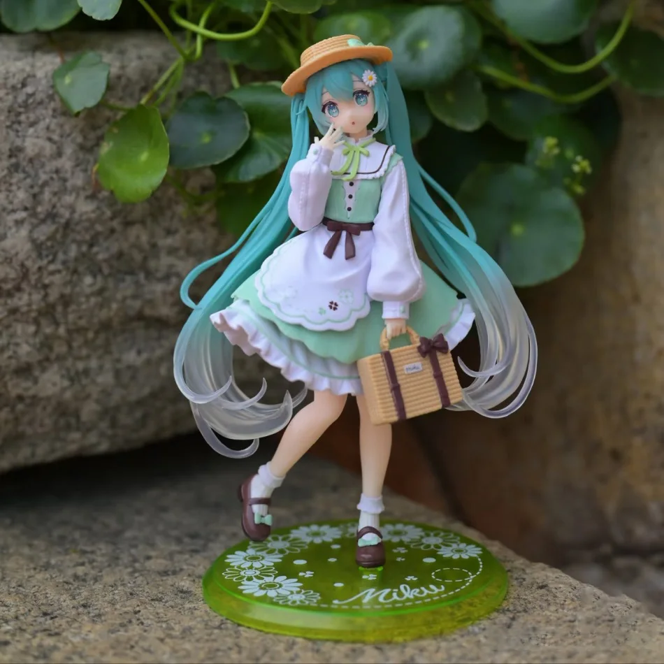 Hatsune Miku 20cm Desktop Action Figure - Kawaii Girl Anime Figurine Fashion Country Ver Adorable Model Toy for Decor