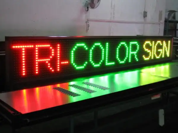 Digital Signage Advertising Display Outdoor Dip 320x160mm Dual Color Led P10 Tri Color Led Module Led Text Display view 5
