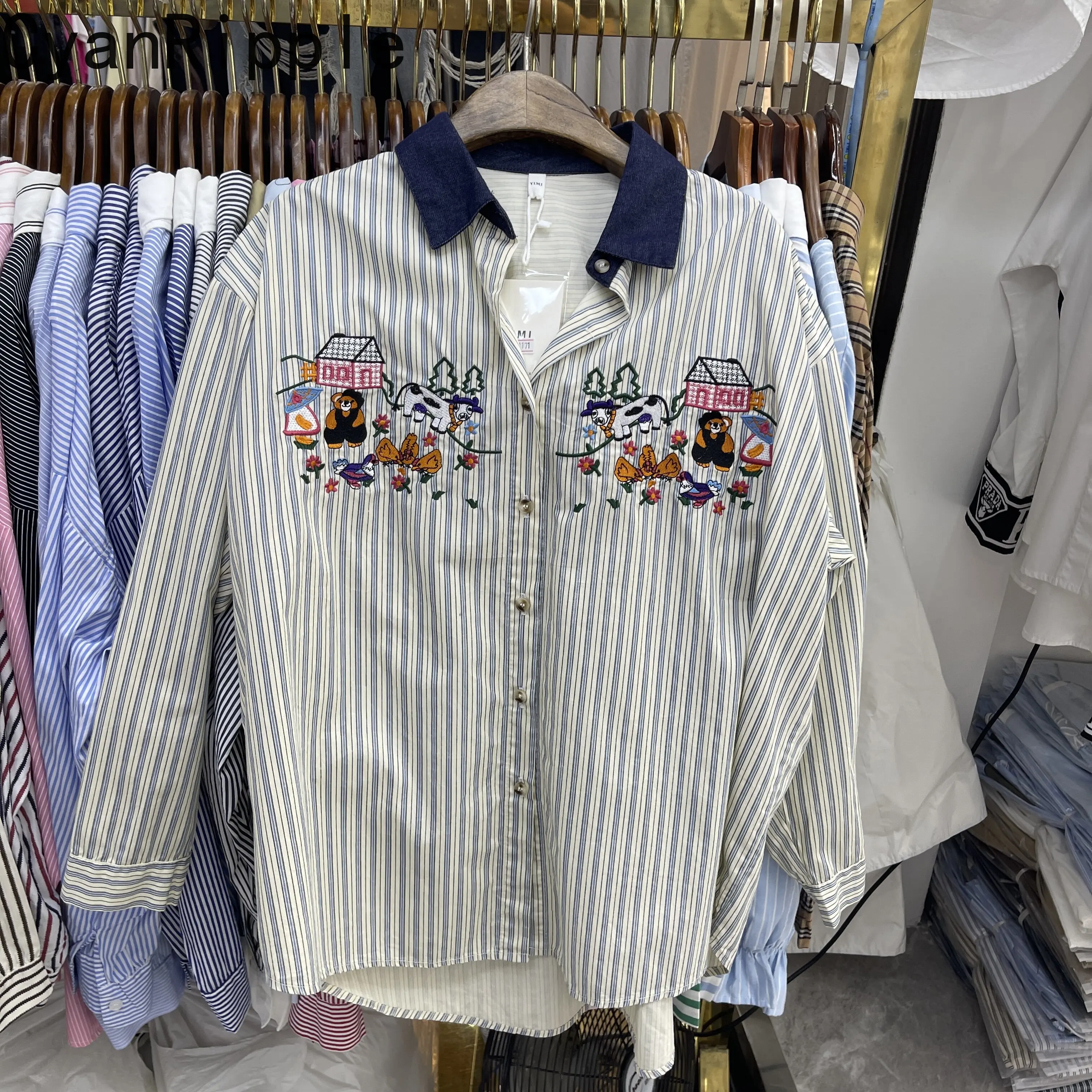 Age Reduction New Spring Autumn Elegant Stripes Women Blouses Loose Cardigans Top Cartoon Embroidery Long Sleeve Cardigans Shirt