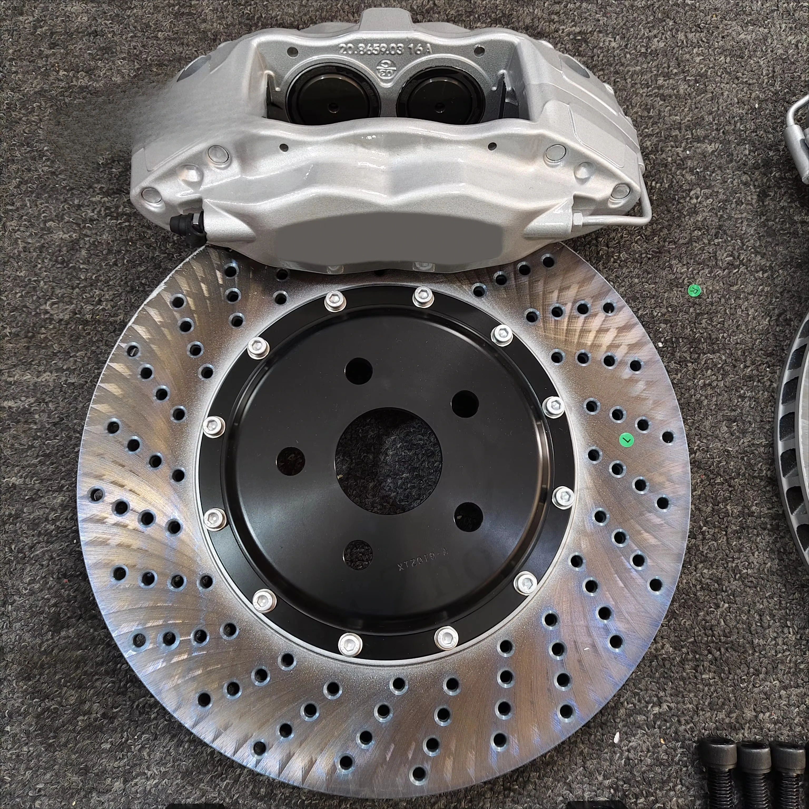 

for R32 500 E39 E36 E46 E90 E92 Big Four Piston Brake Calipers F50 330mm 355mm Brake Discs