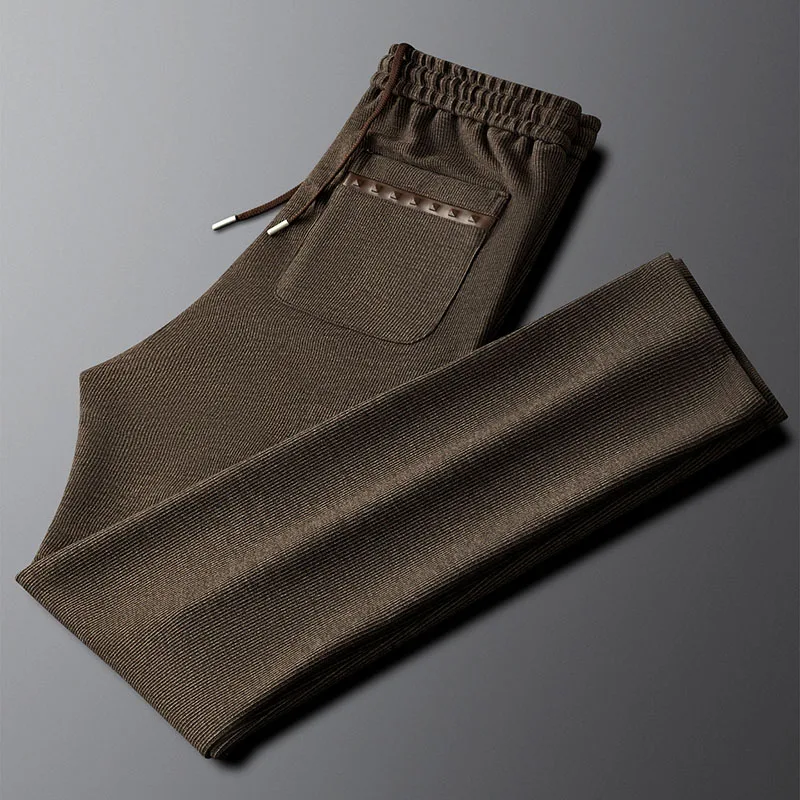 Schlichte und sportliche Freizeithose für Herren, schwarze, seitlich gestreifte Slim-Fit-Hose mit geradem Bein, Jogginghose mit Kordelzug, dicker Stil