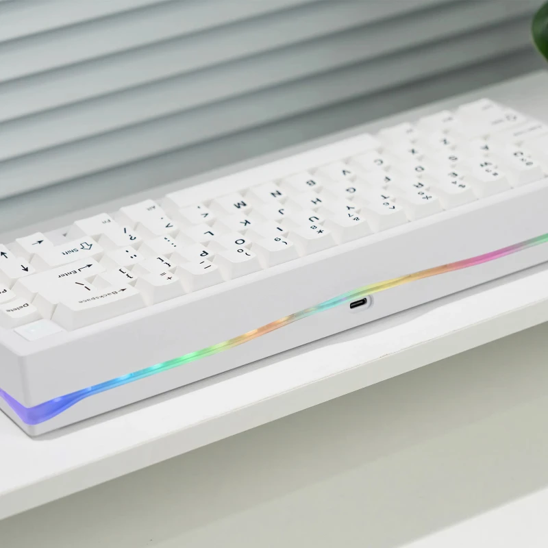 

Meletrix ZOOM 65V3 Customizable Aluminum Keyboard Kit Tri-Mode VIA RGB Slotting Frosted Transparent Tail Light Screen Version