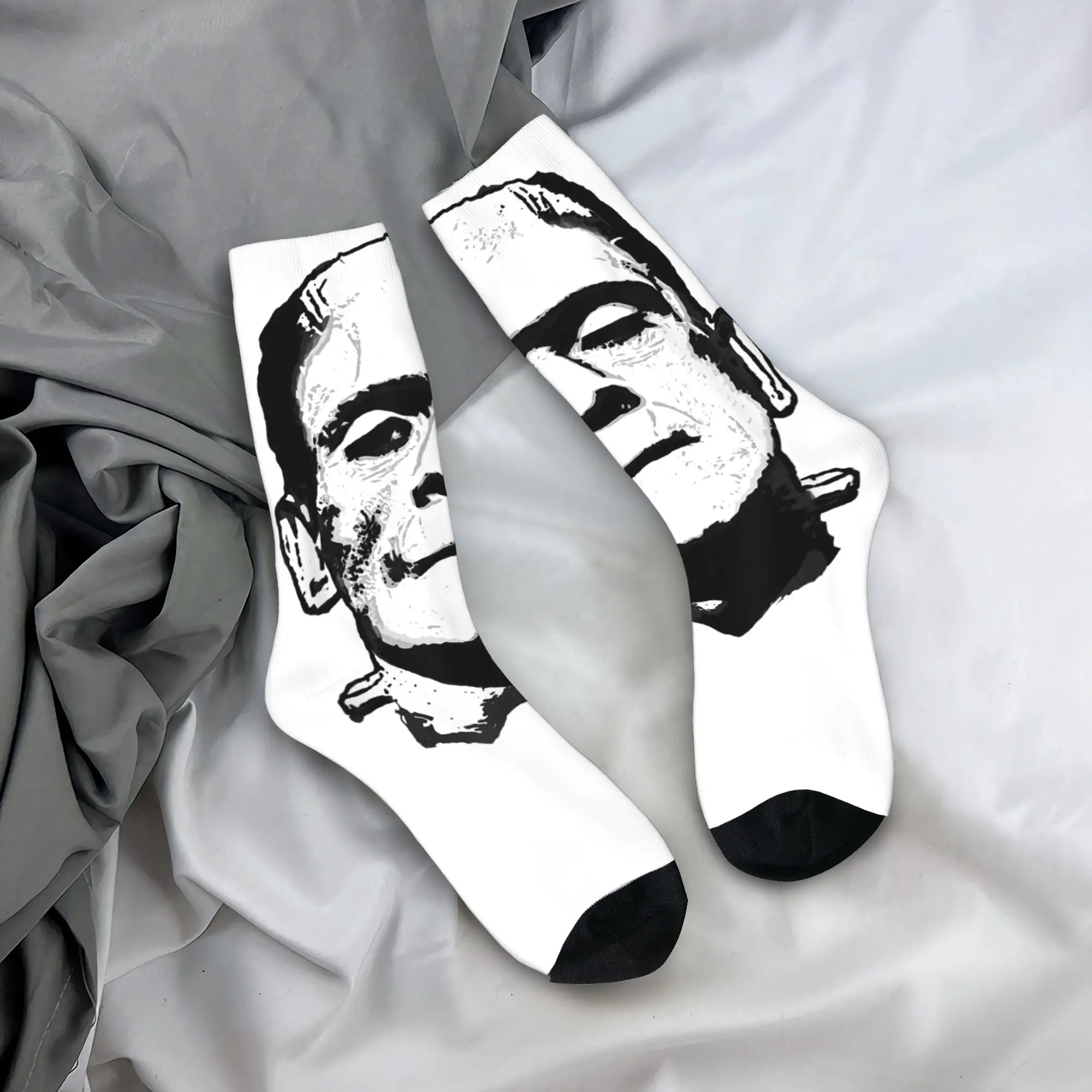 

Черно-белые носки с монстром Франкенштейна на Хэллоуин, забавные чулки для взрослых и мужчин, мягкие дышащие носки, зимние нескользящие носки