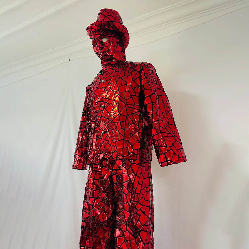 

Red Reflective Fabric High-Heeled Gentleman Suit Set with Irregular Geometric Sequins Ideal for Parties and Stage Performances