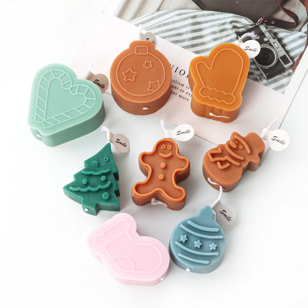 Christmas Tree Cookie Stamp Biscuit Mold Xmas Bell Ball Snowmen Gift Boxes Gingerbread Candle Candy Fondant Baking Silicone Mold