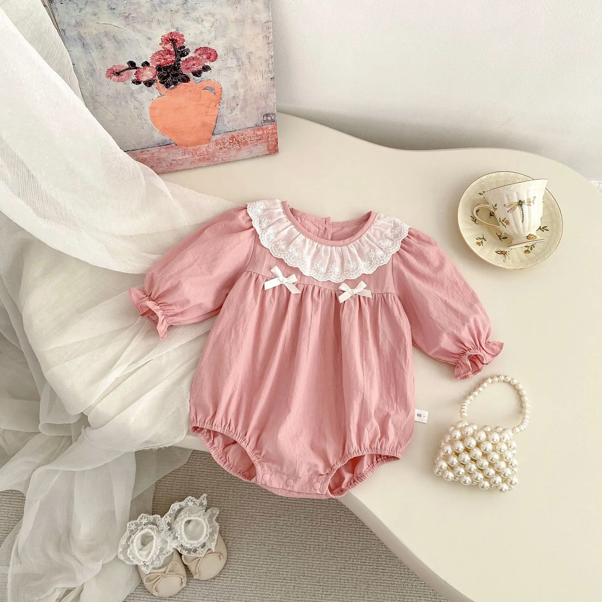 

2025 Spring New Baby Girl Cute Lace Collar Bow Bodysuit Solid Infant Toddler Long Sleeve Cotton Jumpsuit Newborn Clothes 0-24M