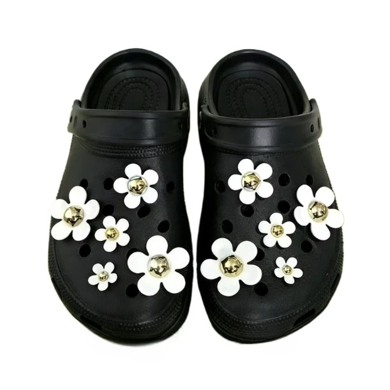 Best Selling Hole Shoes Charms Ready To Put on White Daisy Sunflower Combination Suit Shoe Buckle Girlish Shoes Accessories 2026