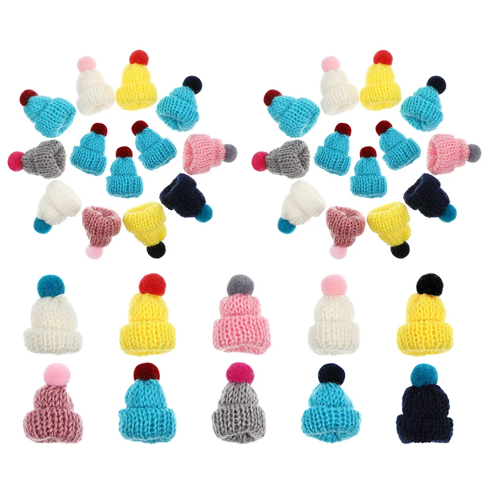 

100 Pcs Knitted Small Christmas Hat Mini Hats Hamster Tiny Yarn DIY Craft Ornaments Supplies