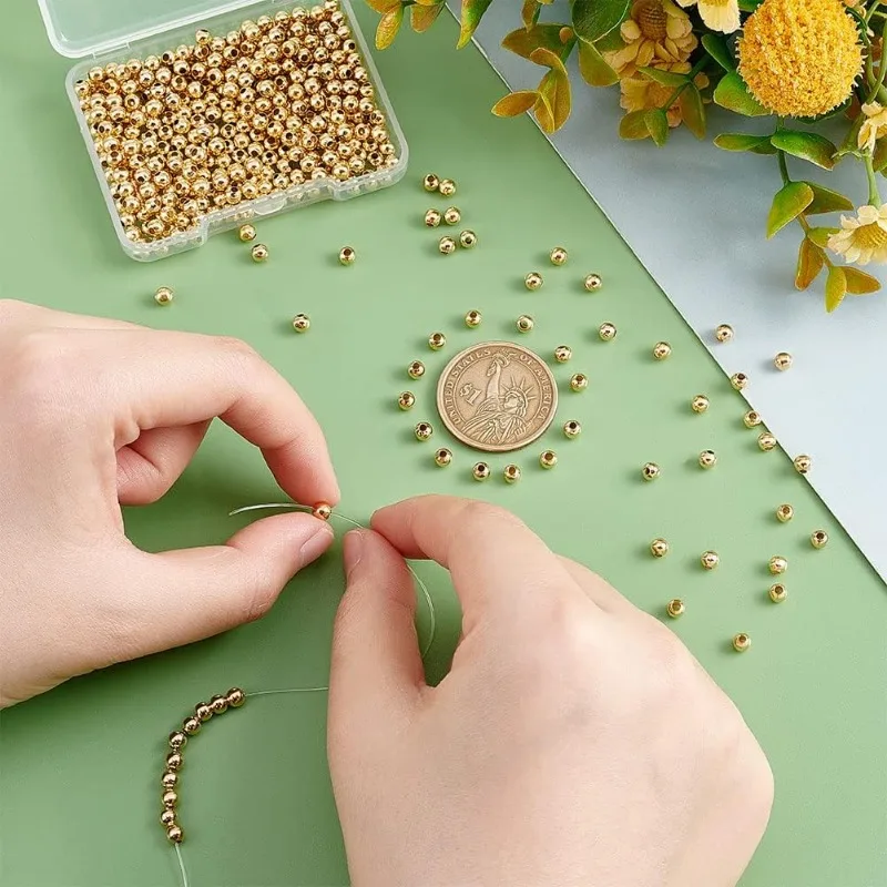 400pcs 4mm Golden Round Spacer Beads 304 Stainless Steel Loose Beads Rondelle Small Hole Spacer Bead Smooth Beads Finding