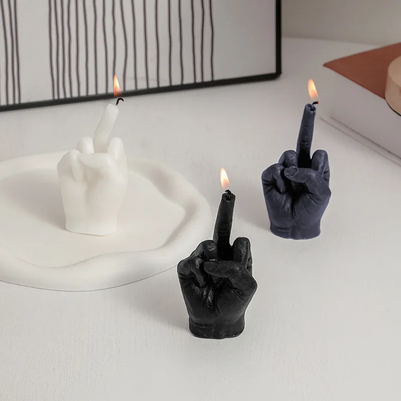 Creative middle finger shaped gesture scented candles niche funny quirky small gifts home decoration ornaments birthday gifts