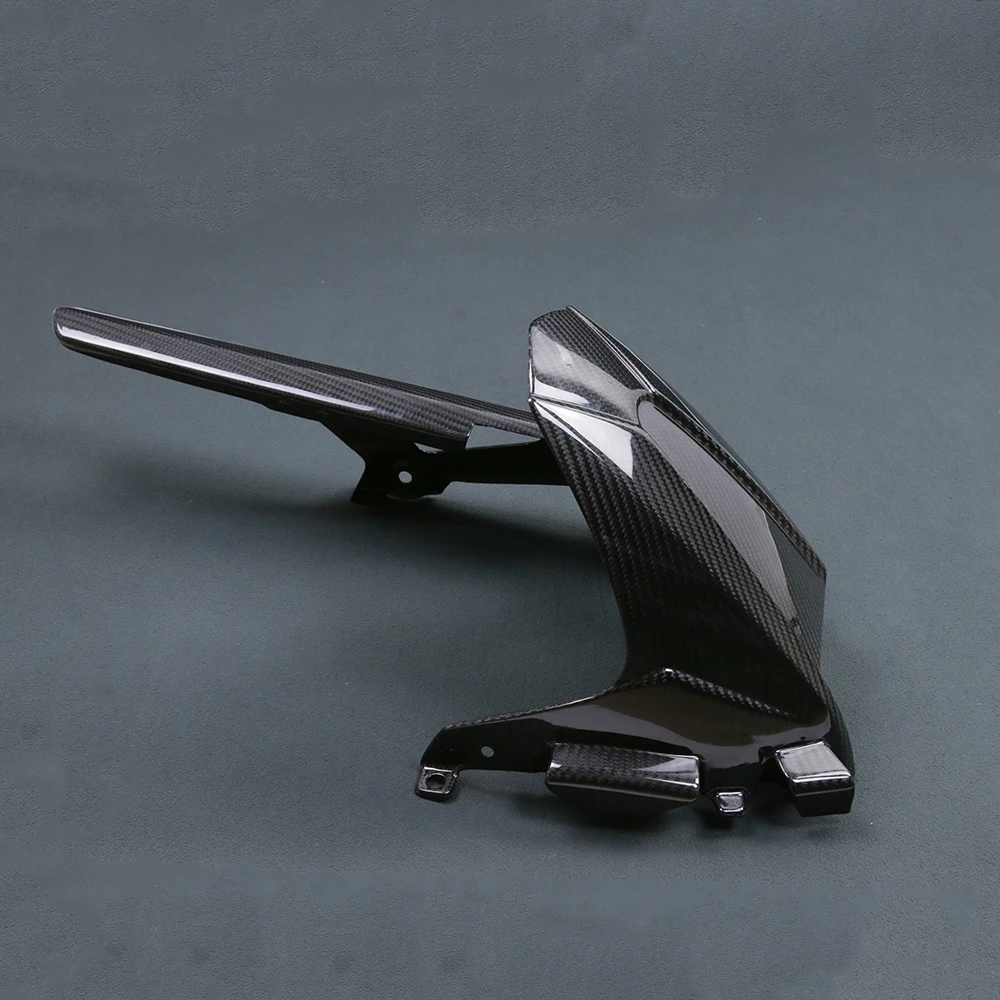 100% 3K كامل ألياف الكربون الحقيقية قطع غيار الدراجات النارية الحاجز الخلفي الحشرات الطين الهدايا المجمعة لسوزوكي GSX-S750