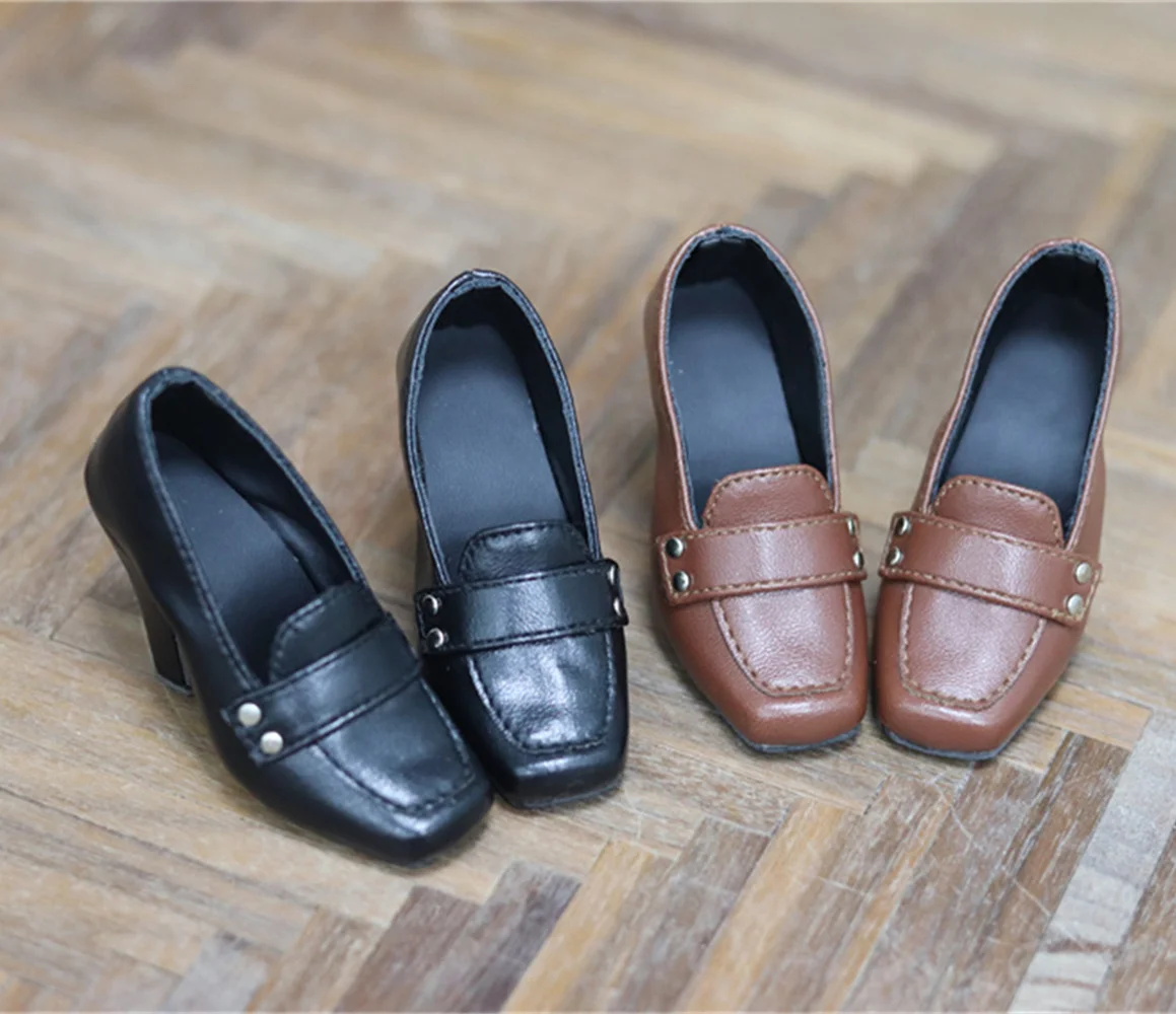 BJD/SD Doll Shoes 1/3 Elegant SDGR/SD16/DD Girls Matte Leather Square Toe Rivet Buckle Simple High Heels Gifts Doll Accessories