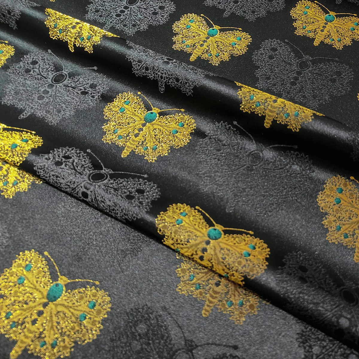 Gilt Thread Song Brocade Fabric High Density Jacquard Luxury Chinese Silk Cloth For Wedding Dress DIY Craft