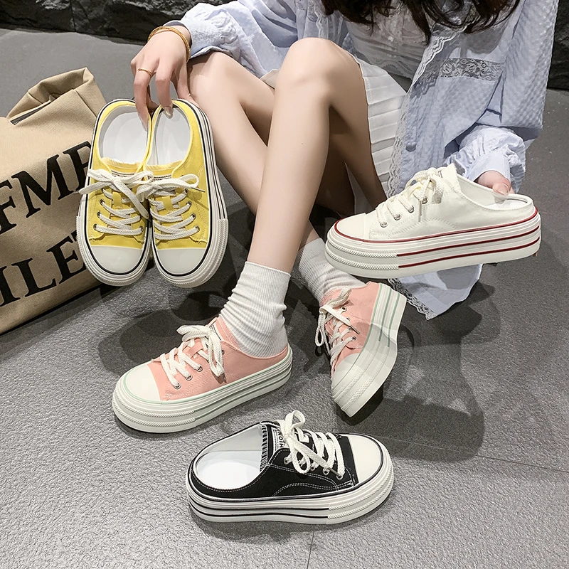 

Женская парусиновая обувь на толстой подошве, весенний новый стиль, повседневные спортивные кроссовки на платформе, универсальные белые тапочки на плоской подошве со шнуровкой для ленивых