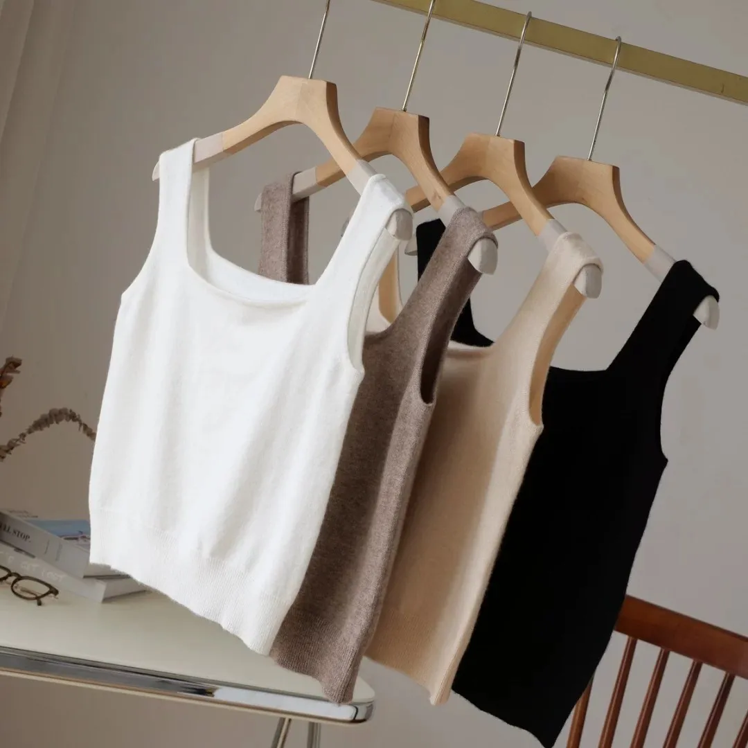 Autumn and Winter Cashmere Square-Neck Knitted Camisole for Women, High-Waisted Short Slim-Fit Simple Sleeveless Base Shirt for Women, Trendy Inner Wear