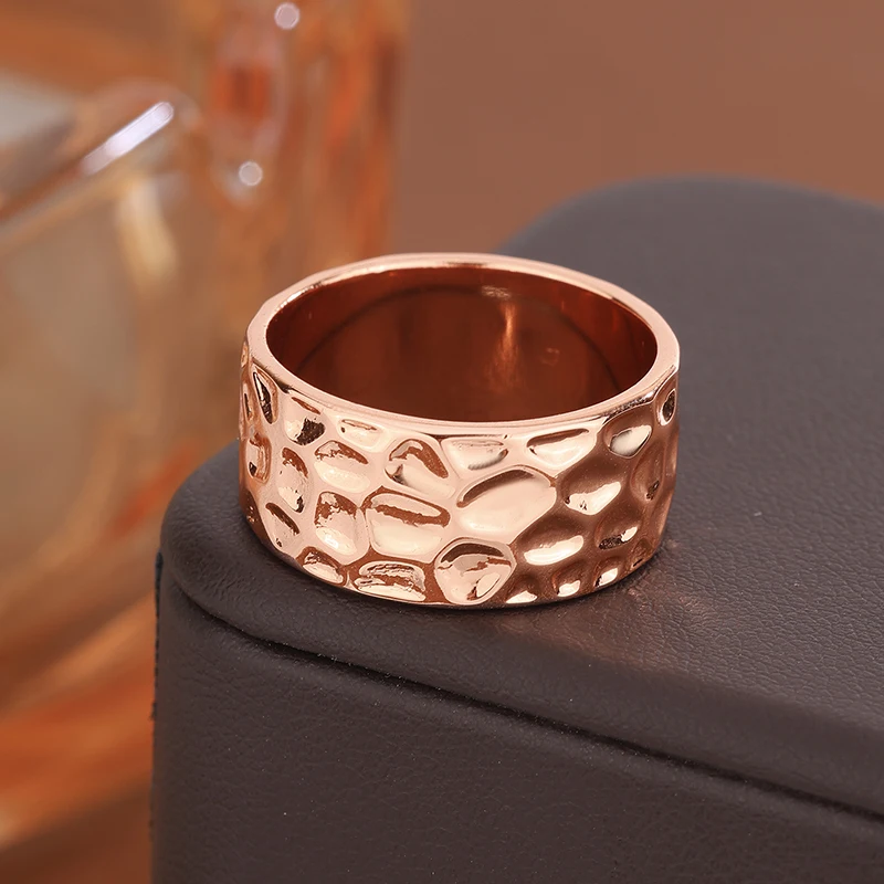 Rose Gold Hammered Wide Band Ring for Women Men Textured Concave‑Convex Surface Ring Minimalist Statement Jewelry Gift