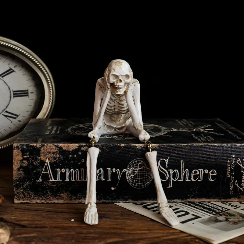 Halloween Home Hanging Skeleton Head Decoration Resin Ornaments 3 Styles Ghost Skeleton Modeling Craft Bookshelf Table Edge Prop