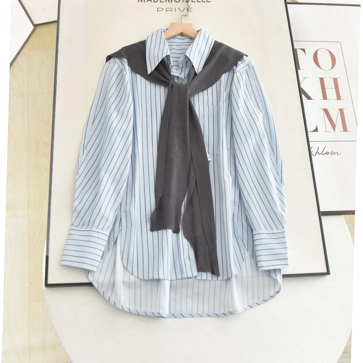 

Detachable Shawl Collar Striped Loose Fit Casual Shirt Spring 2026 Women's Breathable Long Sleeve Neck Fashionable Slimm...