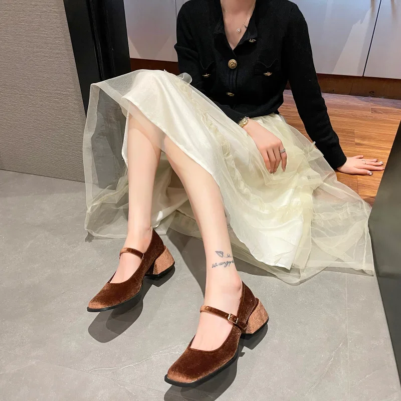 2023 Women Velvet Flat Shoes Square Toe Shallow Soft Ballerina Shoes Ladies Casual Dress Ballet Loafers Classics Mujer