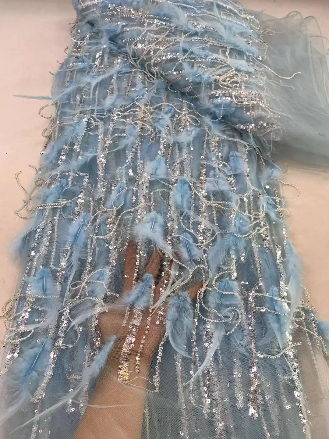 Latest African 3D Feather Net Laces 2024 High Quality Embroidered Beads Sequins Mesh Fabric For Nigeria Wedding Party Dress