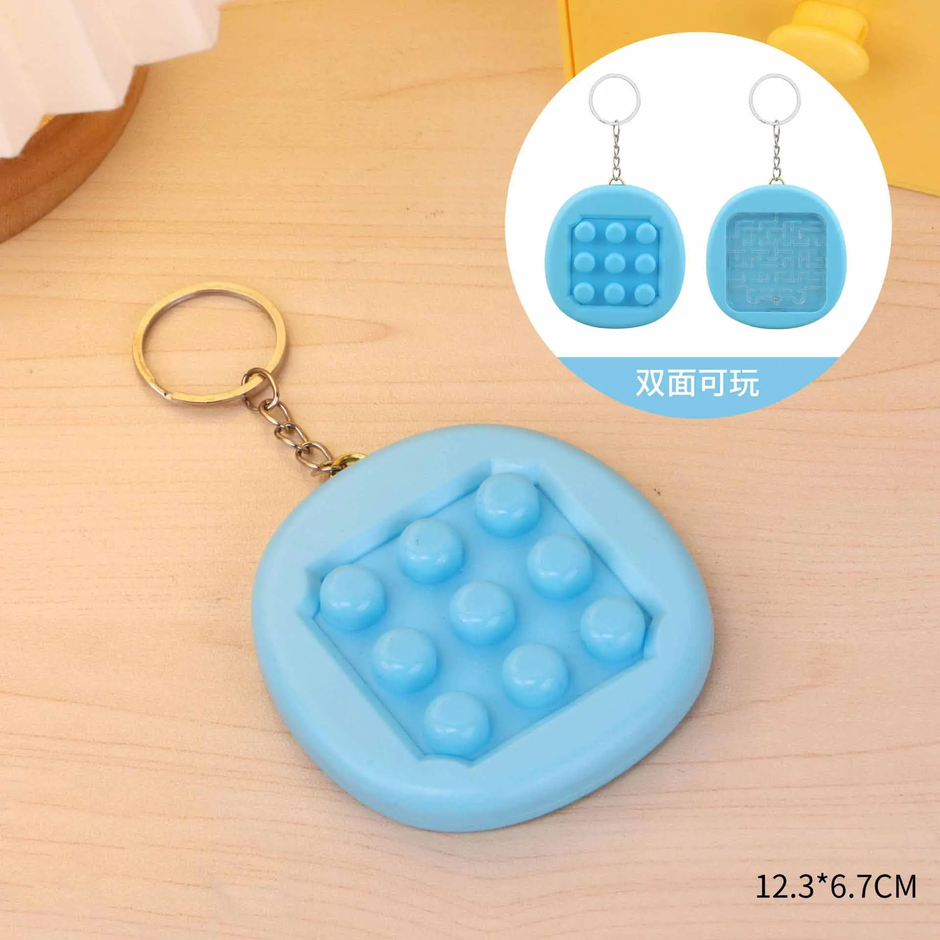 Creative Fun Mini Handheld Maze Bubbles Pinch Music Fidget Toys Kids Stress Relief Toys Keychain Pendant Double-sided Playable