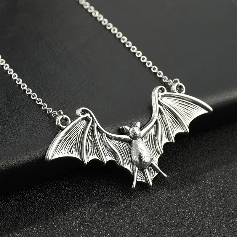 Goth Emo Neck Vintage Punk Gothic Bat Chain Necklace For Women Men Animals Choker Halloween Collar Hip Hop Girls Jewelry Gift