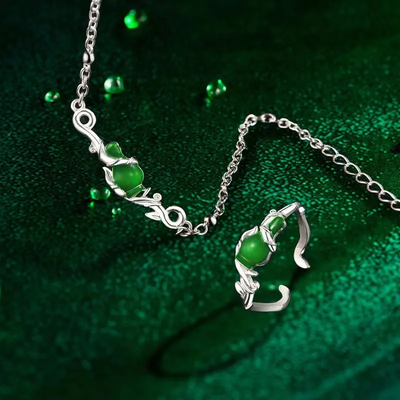 The Unique And Simp…