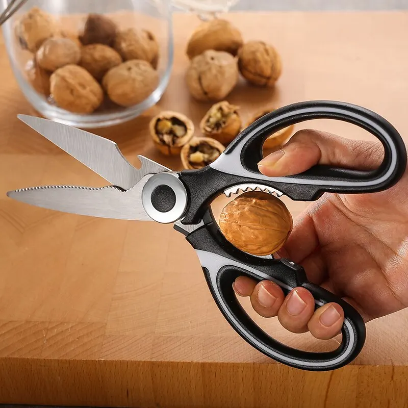 Stainless Steel Kitchen Scissors Multifunctional Household Chicken Bone Scissors With Lid Can Be Opened To Clip Walnuts