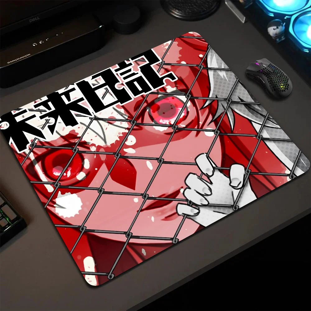 

Anime Future Diary Mirai Nikki Mousepad Small LockEdge Mouse Pad For Gamers Computer Desk Pad Rectangular Anti-slip Rubber