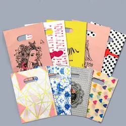 50pcs More Pattern Jewelry Plastic Bag With Handle 15x20cm Christmas Wedding Gift Thick Shop Gift Shopping Packaging Pouches