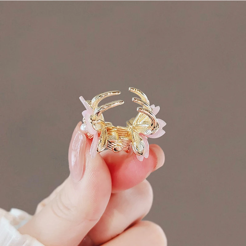 New Cute Sakura Small Hair Clips Sweet Flowers Hair Claw Women Girls Metal Mini Cherry Blossoms Hairpins Hair Accessories Gifts