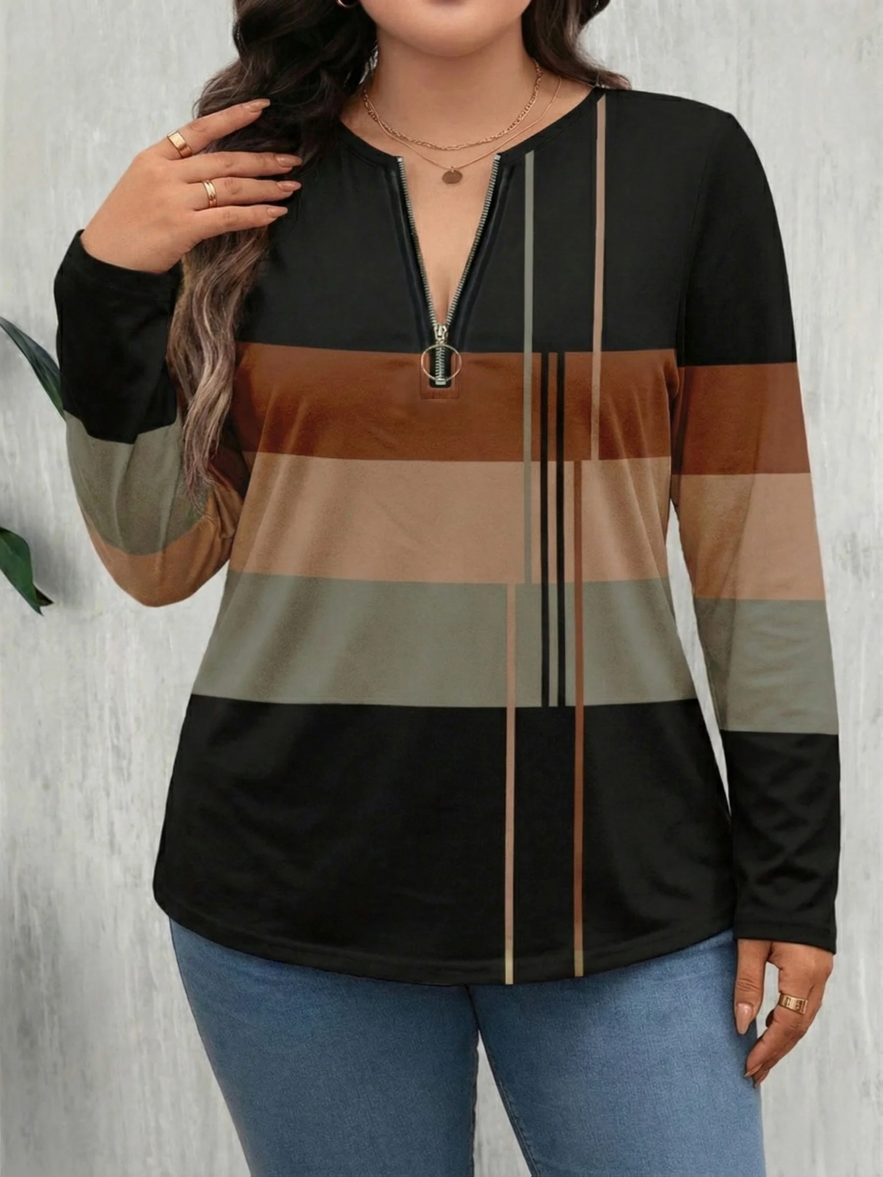 Trendy Plus Size Women's Zip-Up Long Sleeve Top for Stylish Comfort