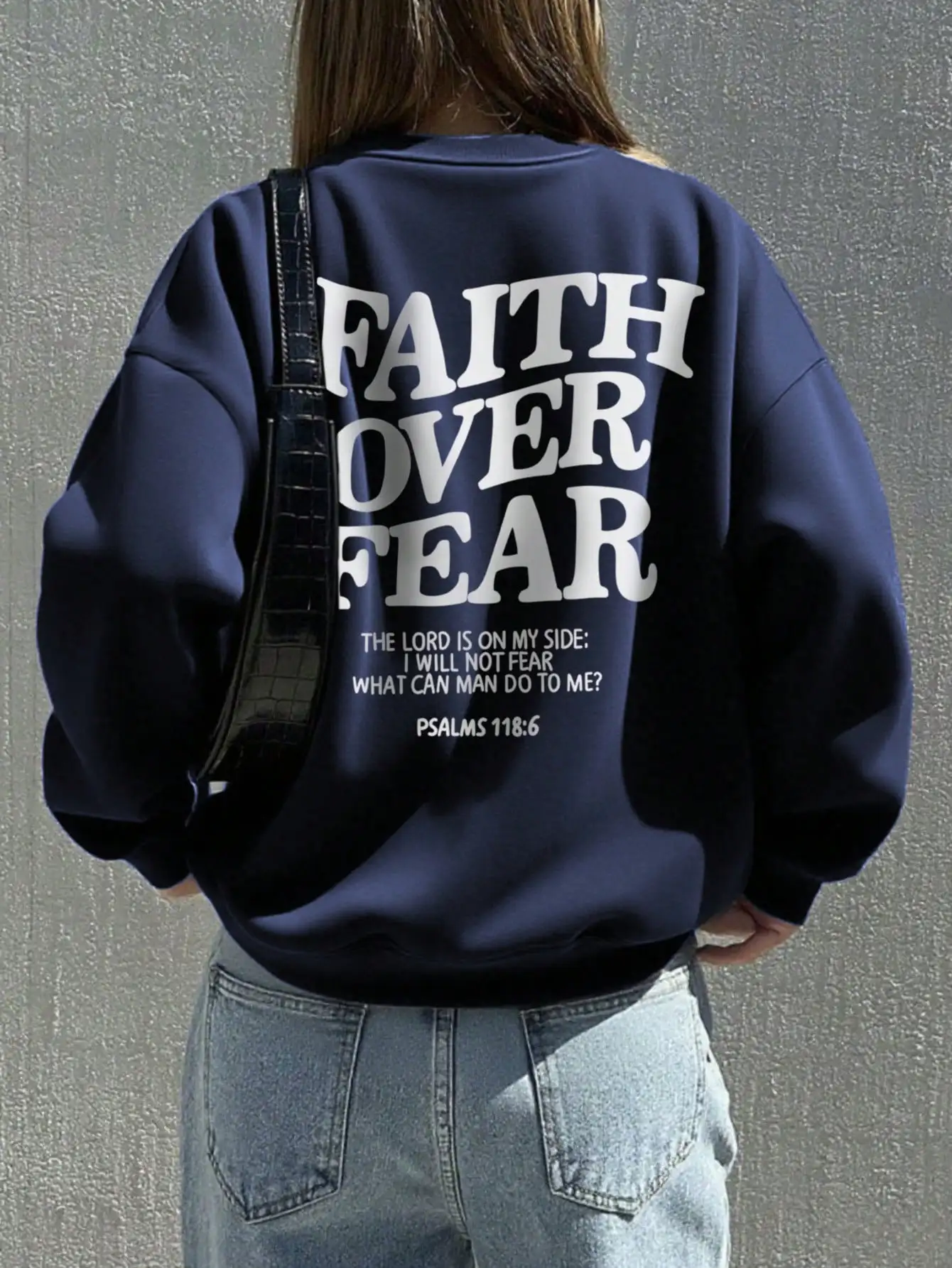 

Женская толстовка с рисунком FAITH OVER FEAR, свободный крой с круглым вырезом с длинными рукавами, повседневный осенне-зимний топ